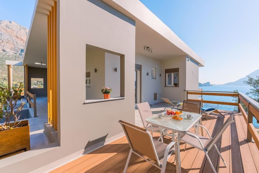Sunset Dreams Spyros Apartment Skalia Exterior photo