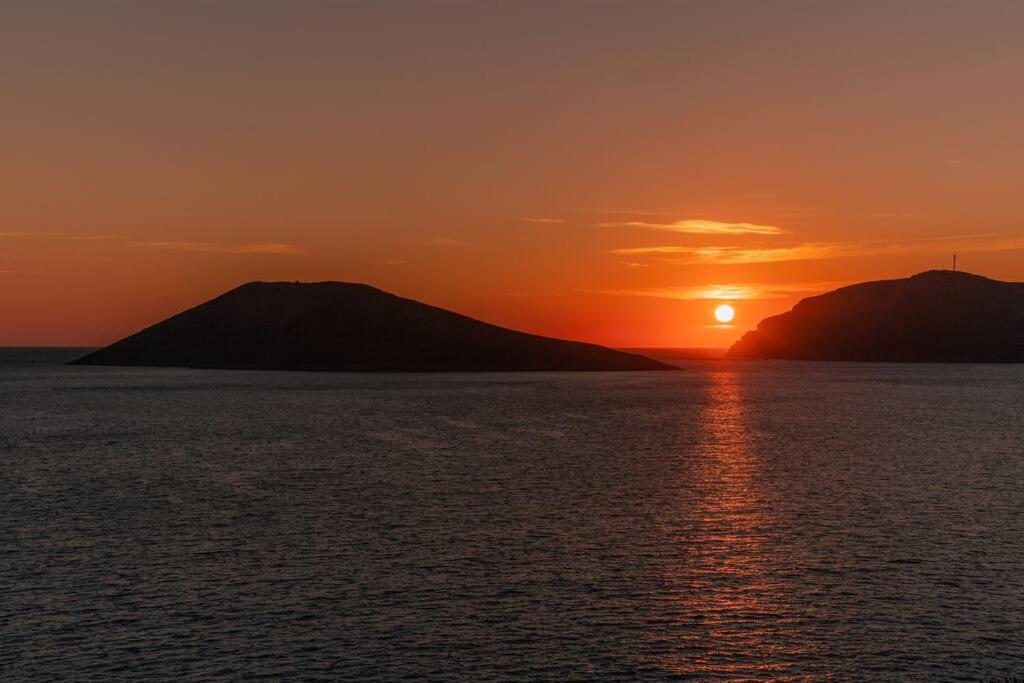 Sunset Dreams Spyros Apartment Skalia Exterior photo