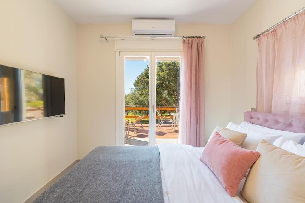 Sunset Dreams Spyros Apartment Skalia Exterior photo